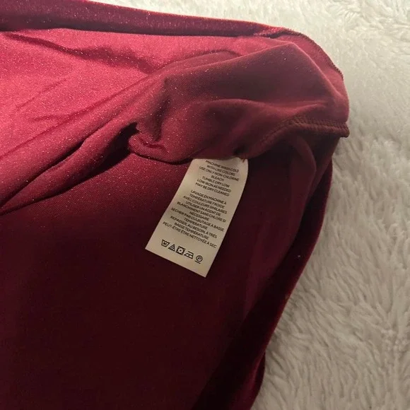 Free People Red Velvet Blouse Whimsy Goth Size Medium - Picture 6 of 7